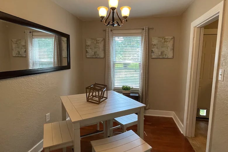 Furnished Finder property 615467_1 photo 17
