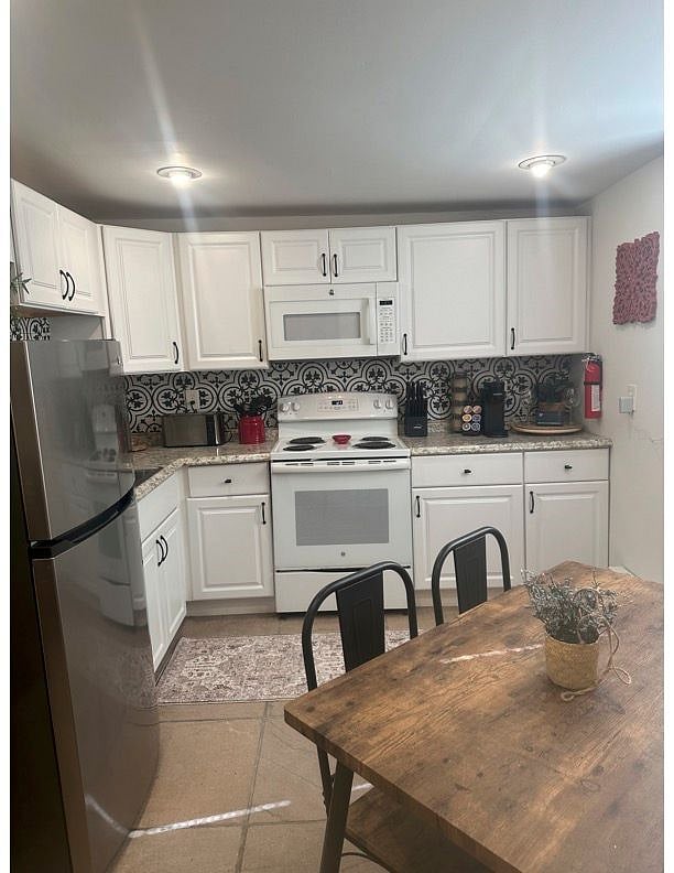 Furnished Finder property 615477_1 photo 5