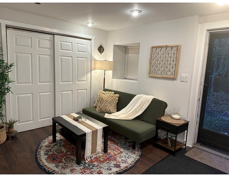 Furnished Finder property 615477_1 photo 9
