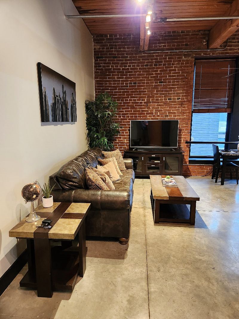 Furnished Finder property 615525_1 photo 3