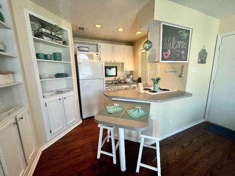 Furnished Finder property 615536_1 photo 4