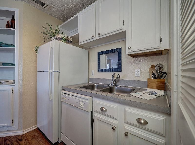 Furnished Finder property 615536_1 photo 7