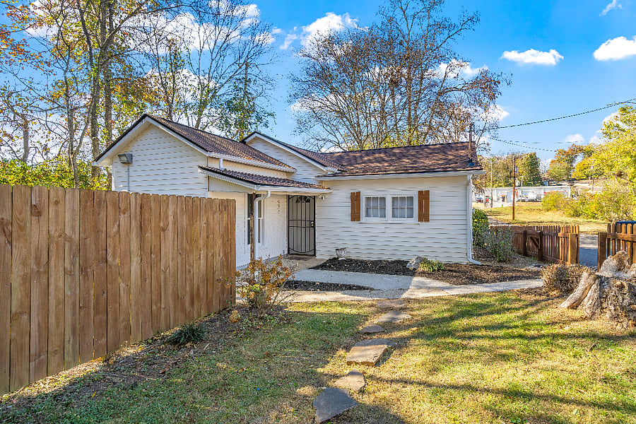 Furnished Finder property 615623_1 photo 4