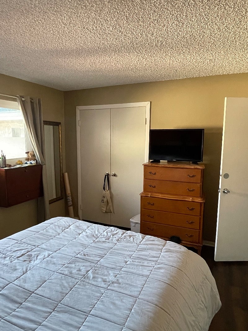 Second bedroom