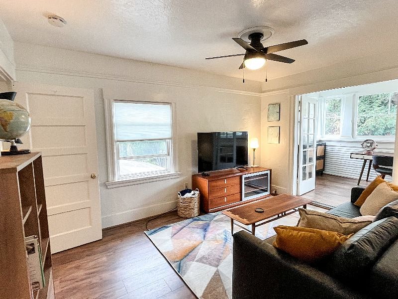 Furnished Finder property 615679_1 photo 17