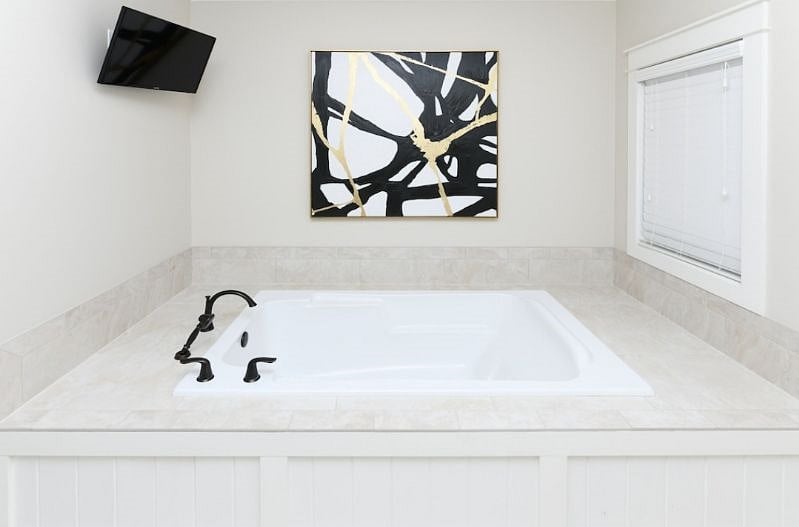 Master tub!