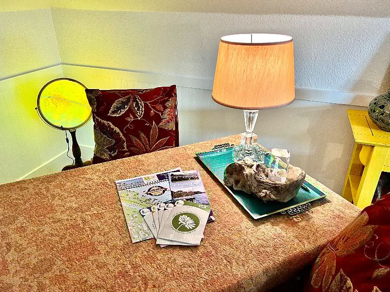 well lit dining area and/or work space with high speed internet