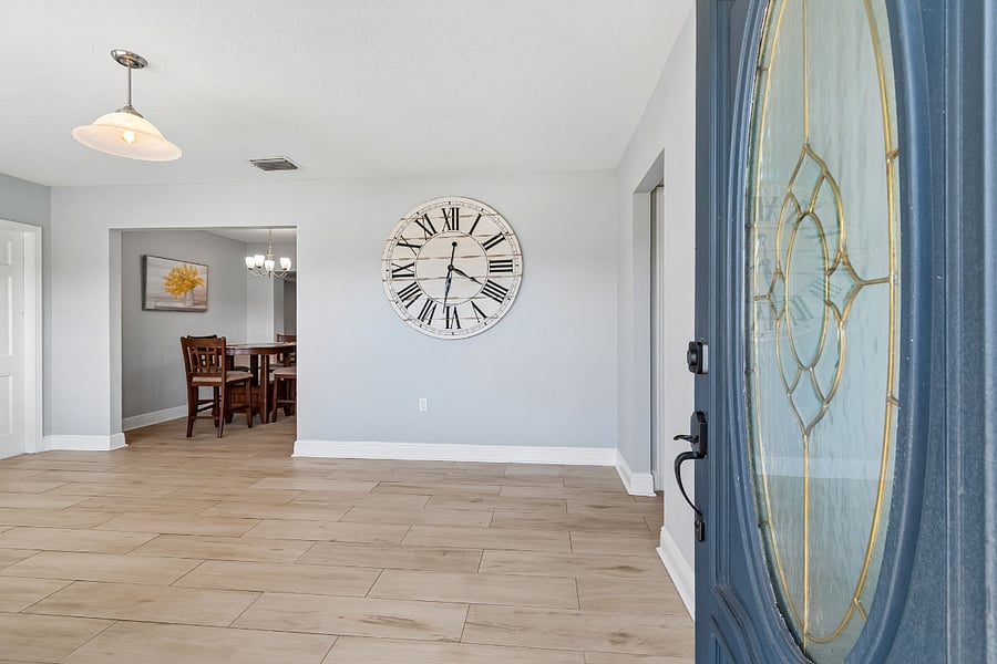 Furnished Finder property 615750_1 photo 5