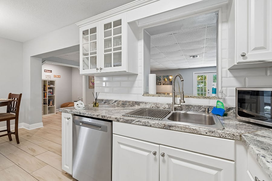Furnished Finder property 615750_1 photo 14