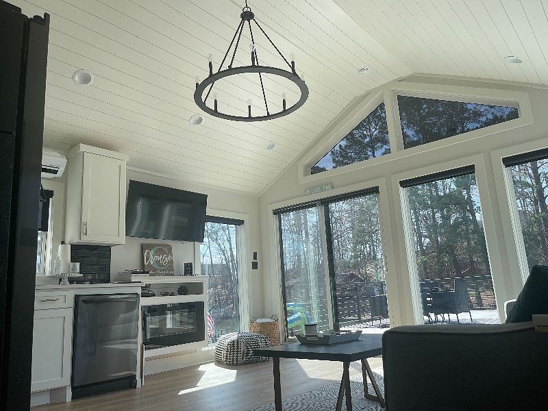 Furnished Finder property 615754_1 photo 4