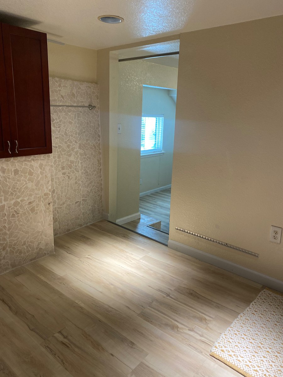 Furnished Finder property 615778_1 photo 30