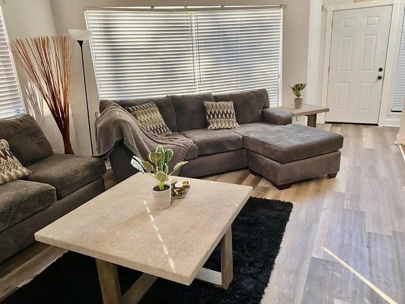 Furnished Finder property 615781_1 photo 11