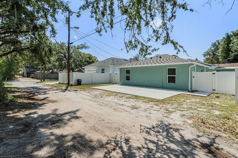 Furnished Finder property 615814_1 photo 26