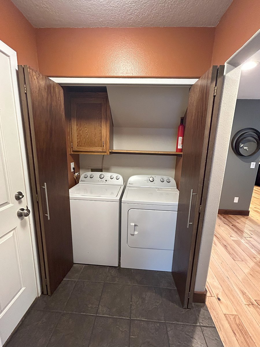 Furnished Finder property 615820_1 photo 18