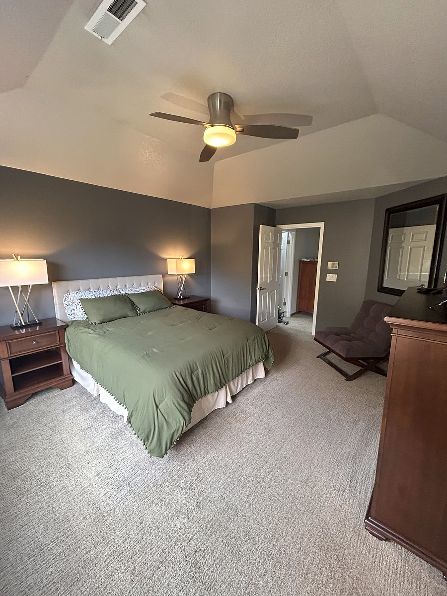 Main Bedroom