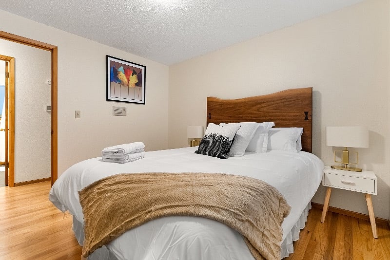 Bedroom #1