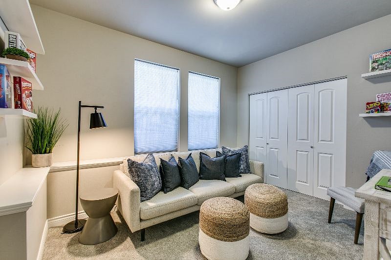 Furnished Finder property 615865_1 photo 8