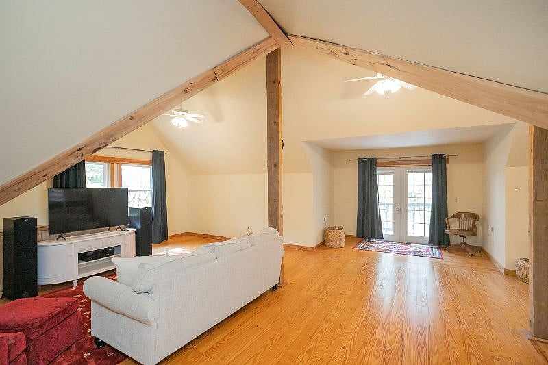 Furnished Finder property 615887_1 photo 31