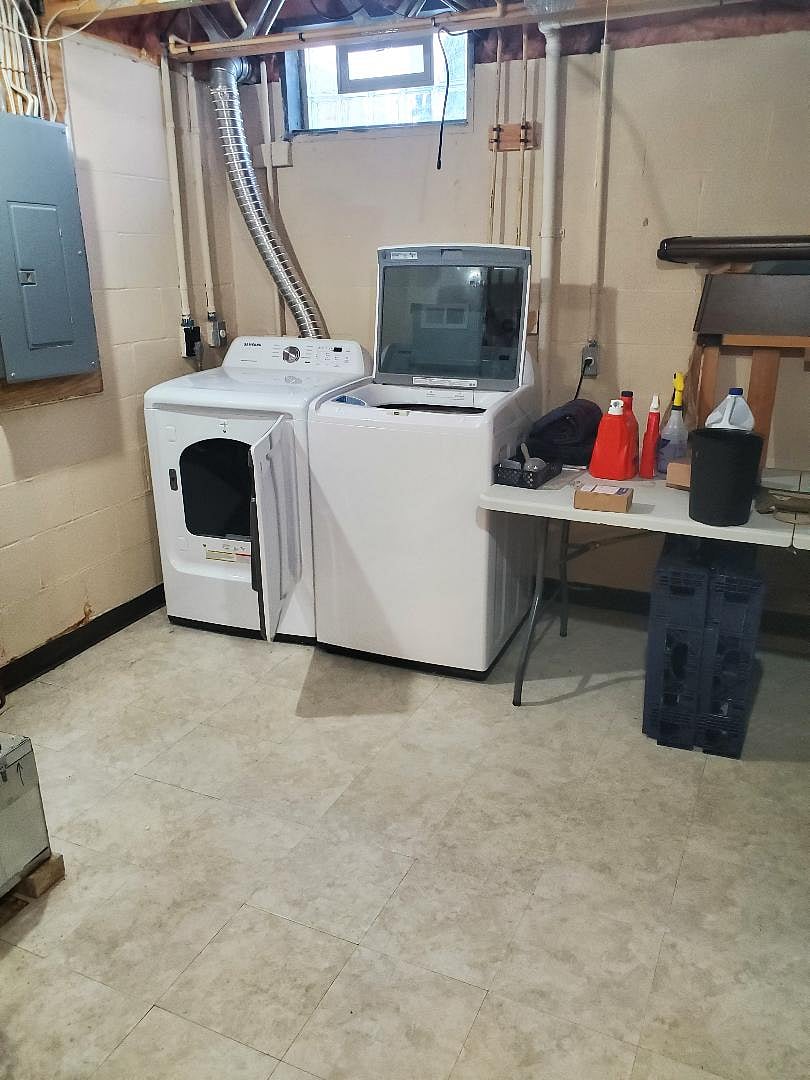 Laundry available