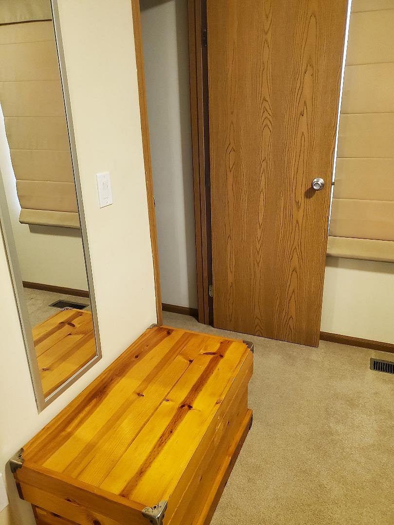 Bedroom left side