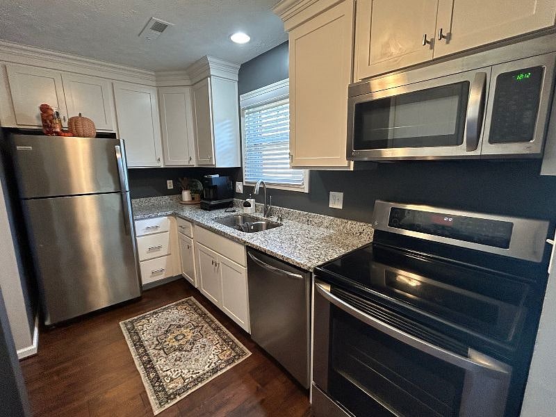 Furnished Finder property 615937_1 photo 10