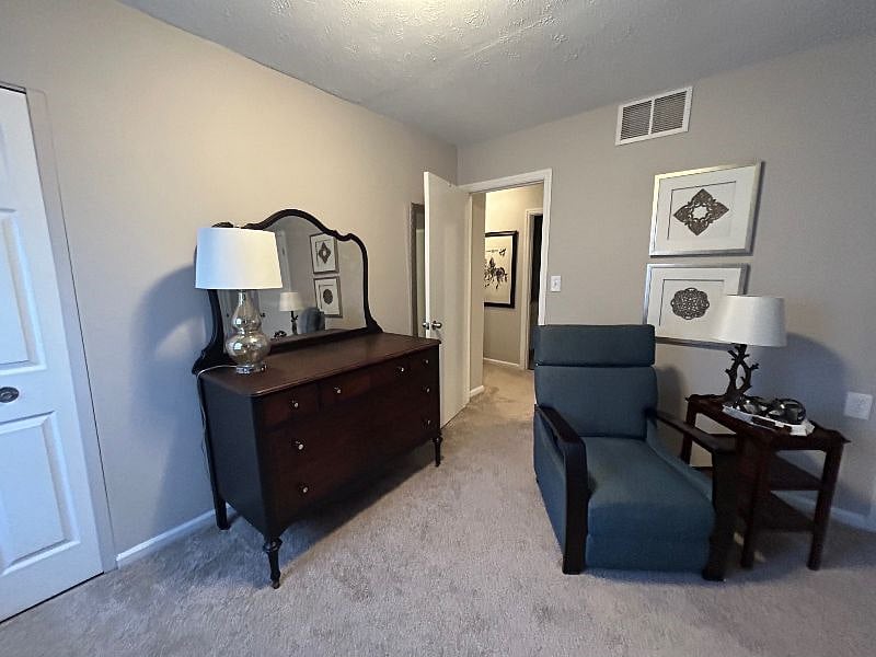 Furnished Finder property 615937_1 photo 15