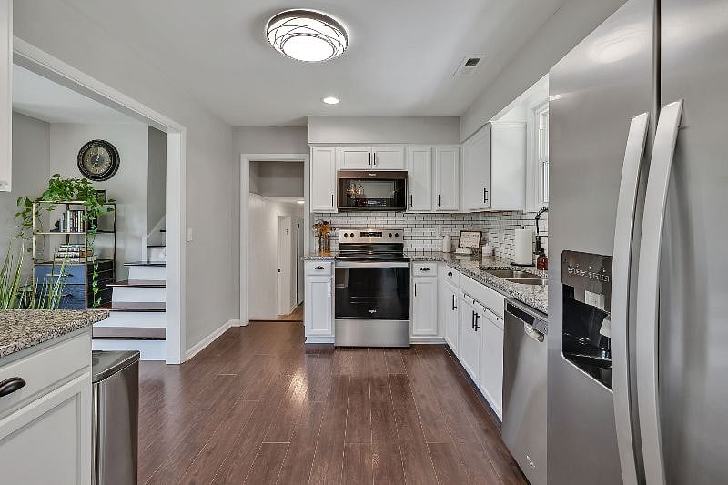 Furnished Finder property 615947_1 photo 15