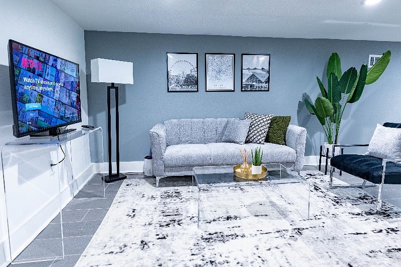 Private in-law suite