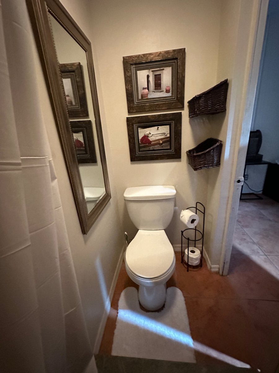 Furnished Finder property 615954_1 photo 16