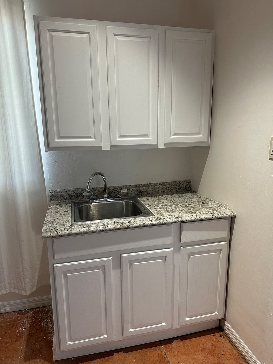 Furnished Finder property 615954_1 photo 17