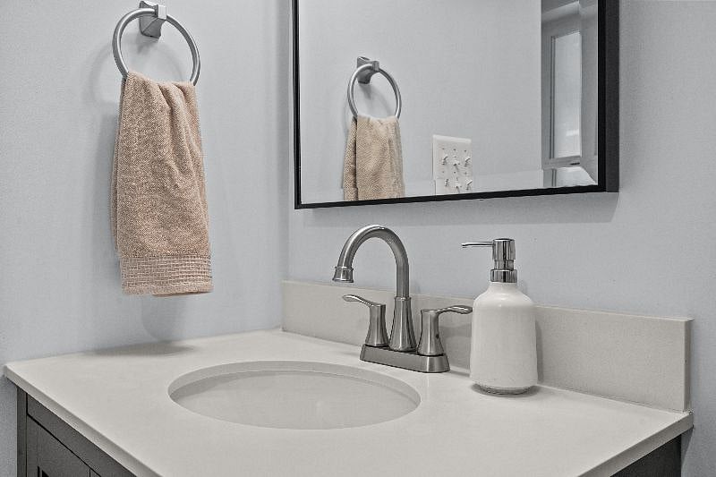 Ensuite bath