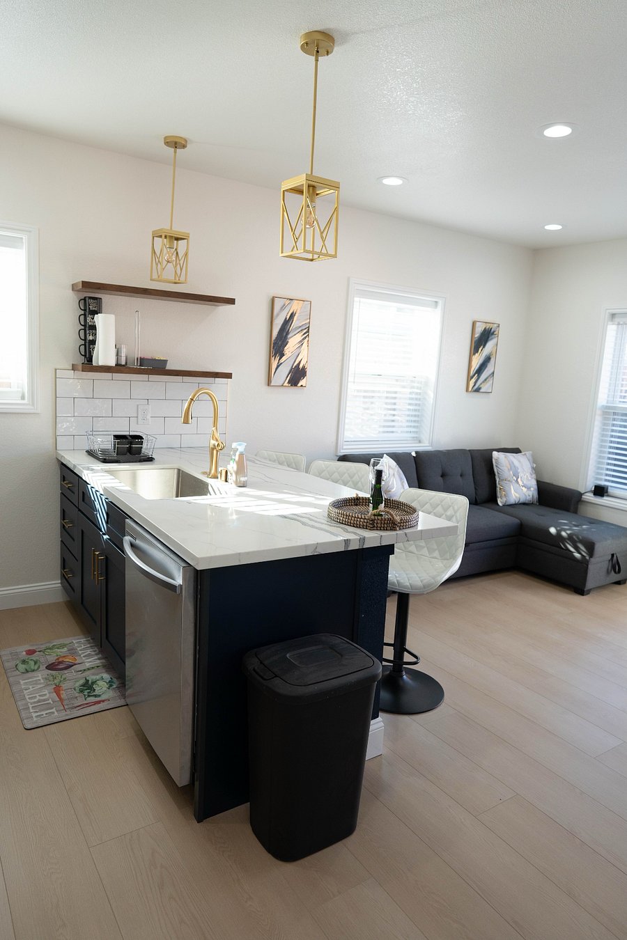 Furnished Finder property 615977_1 photo 8