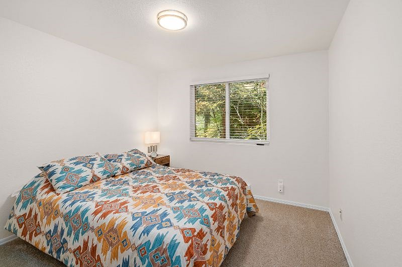 Furnished Finder property 615994_1 photo 8