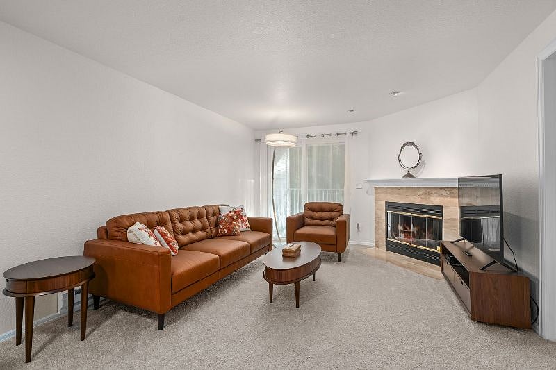 Furnished Finder property 615994_1 photo 11