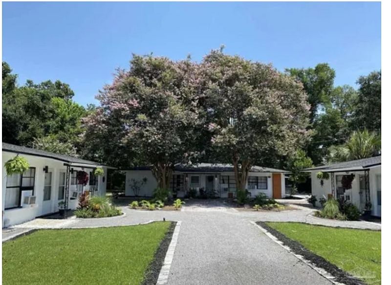 Furnished Finder property 616021_1 photo 11