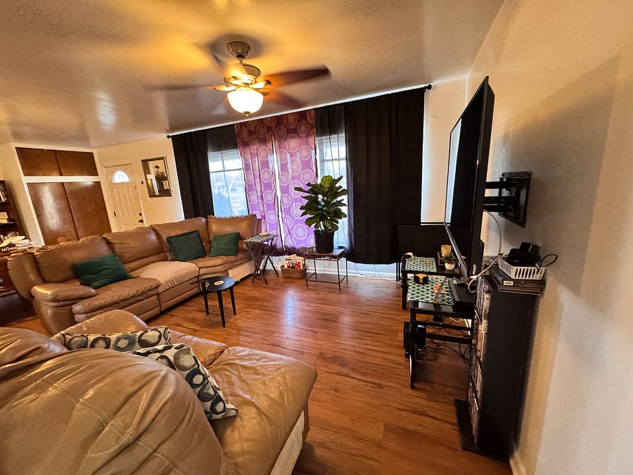 Furnished Finder property 616023_1 photo 17