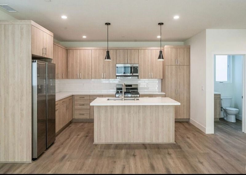 Furnished Finder property 616029_1 photo 3