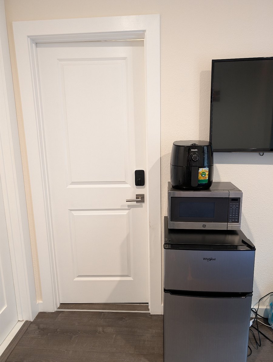 Furnished Finder property 616032_1 photo 12