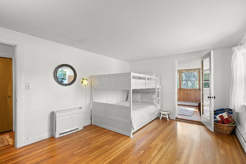 Upstairs Bunk Room.