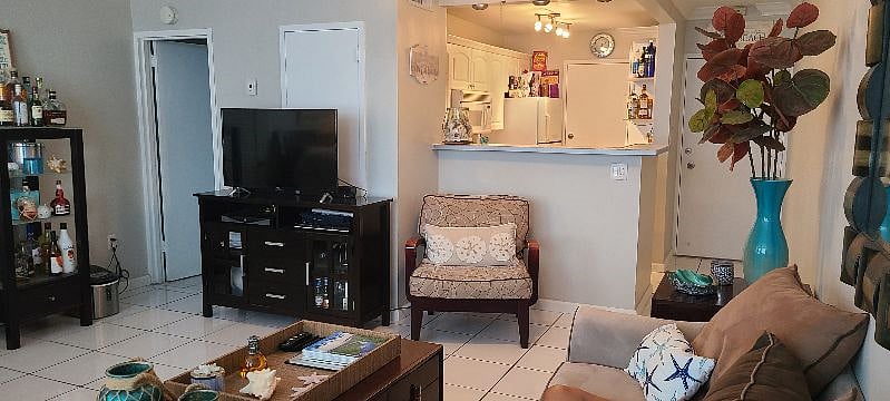 Furnished Finder property 616052_1 photo 4