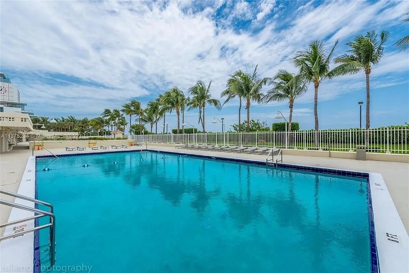 Furnished Finder property 616052_1 photo 18