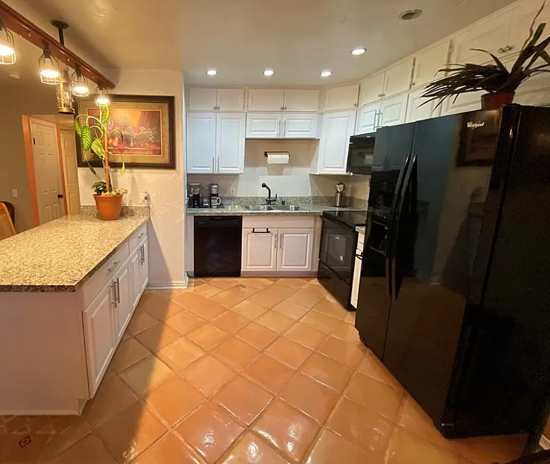 Furnished Finder property 616074_1 photo 4