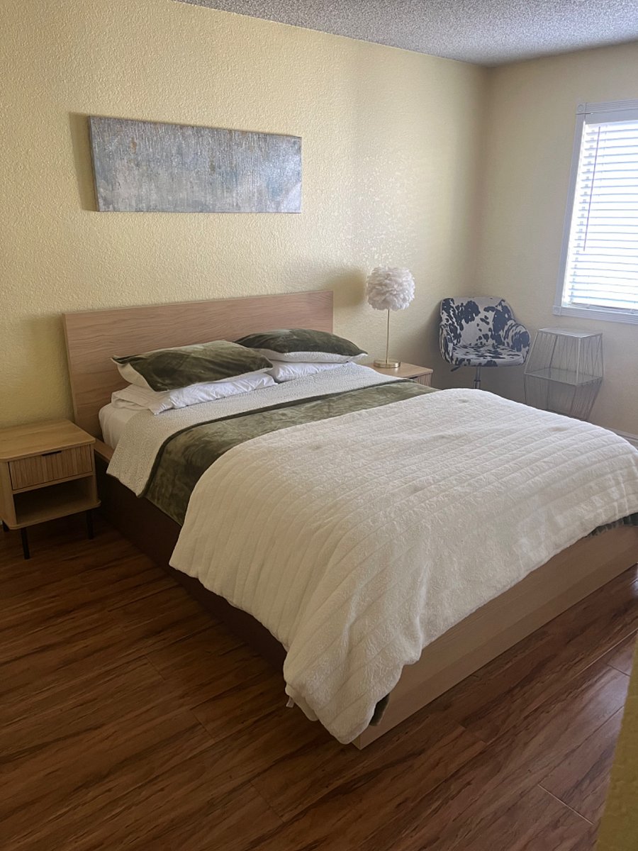 Furnished Finder property 616074_1 photo 12