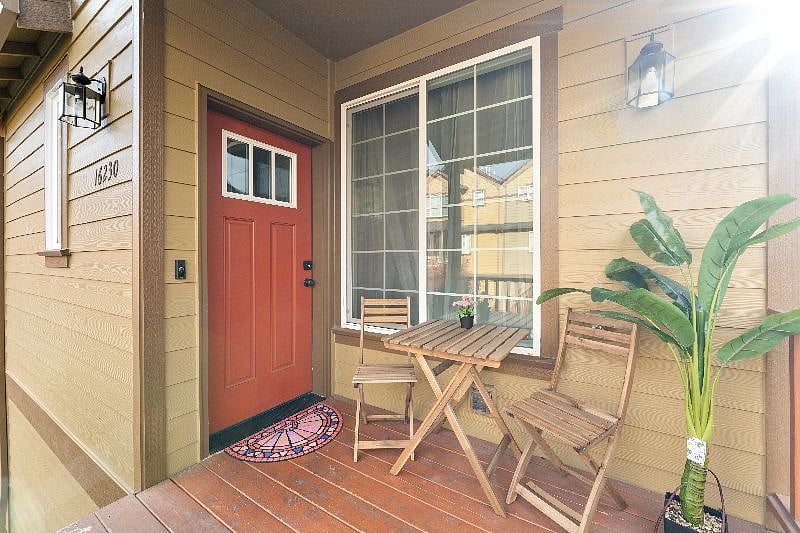 Furnished Finder property 616081_1 photo 15