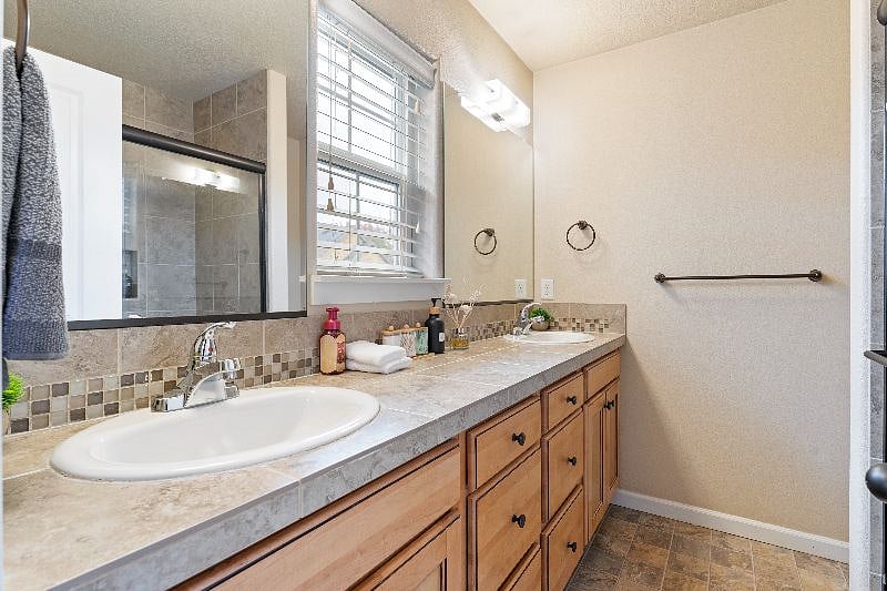 Furnished Finder property 616081_1 photo 19
