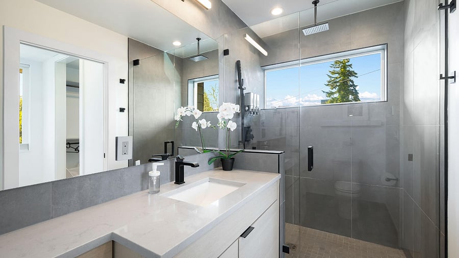 Wallingford Townhome - Bathroom