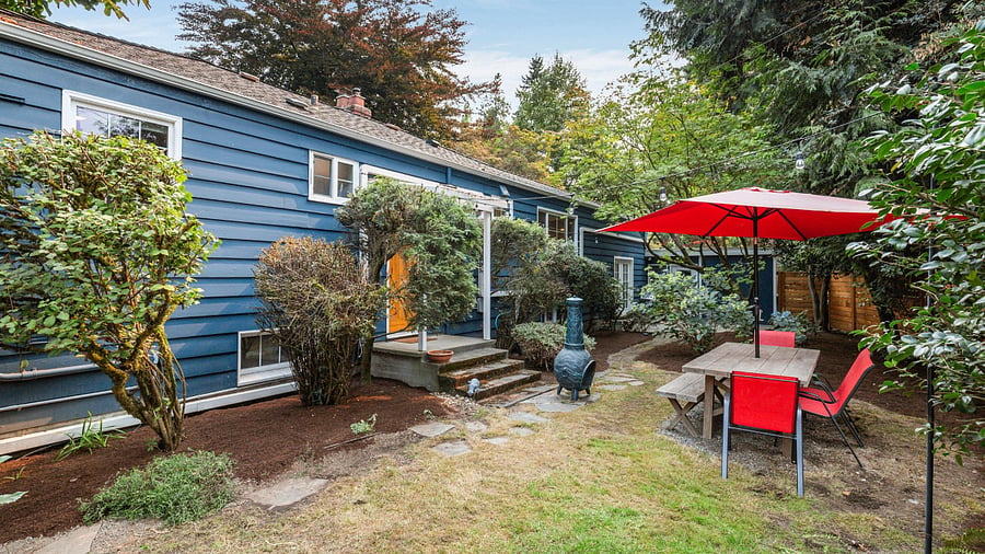 University District Single Family Home - Outdoor Area