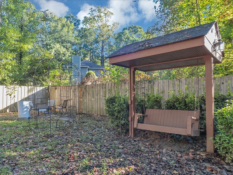 Furnished Finder property 616132_2 photo 6