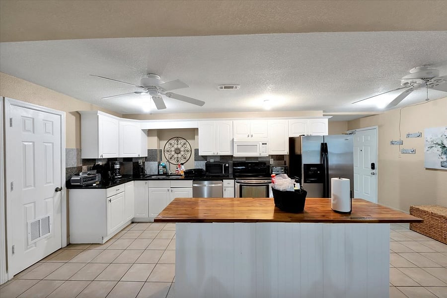 Furnished Finder property 616132_3 photo 9