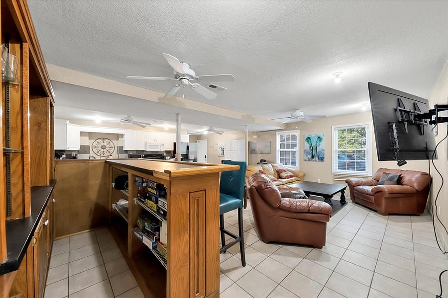 Furnished Finder property 616132_3 photo 33